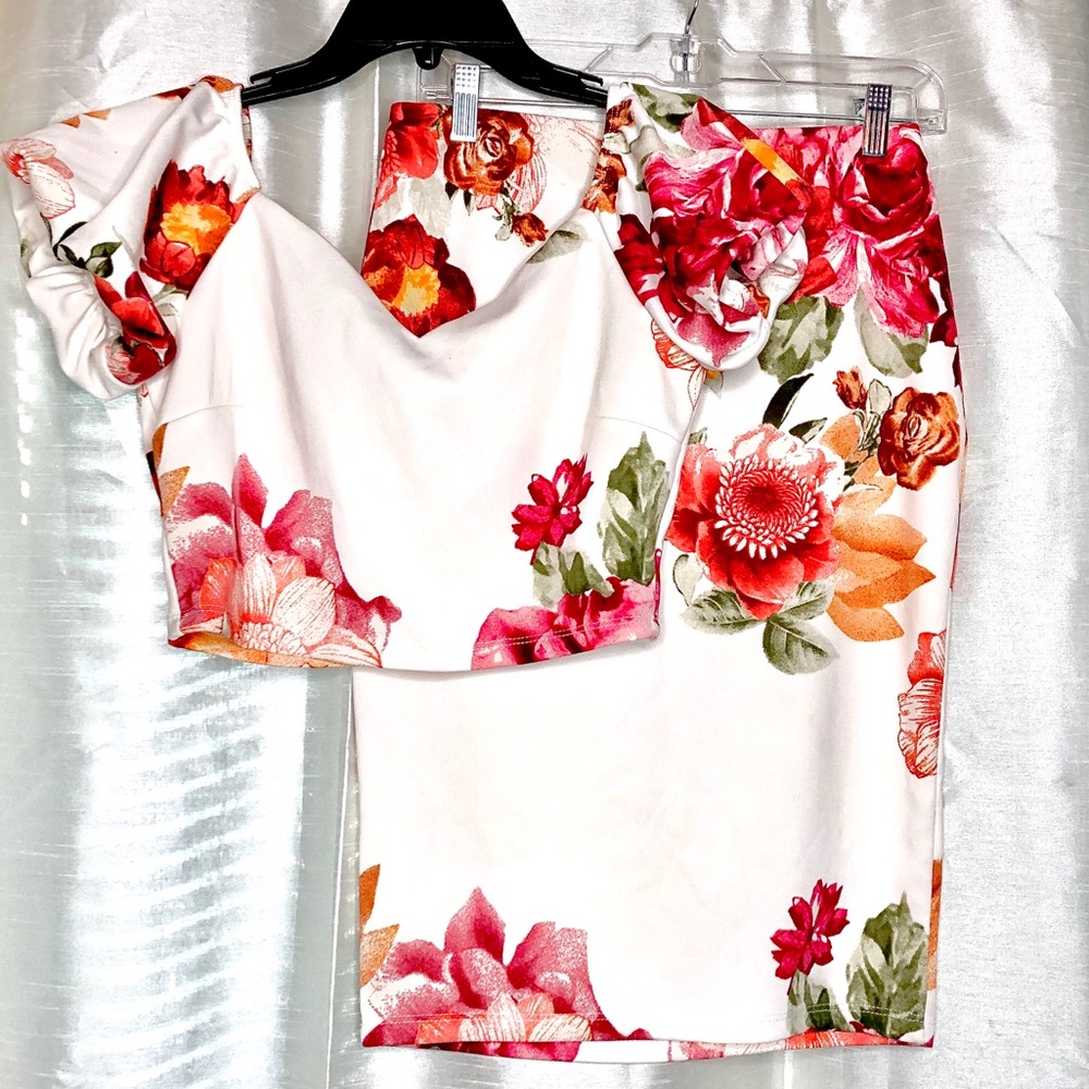 Floral Two Piece Dress (size L)